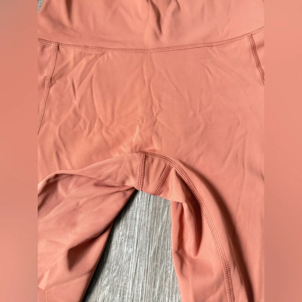 Aerie Offline Goals Bike Short High Rise Scallop Hem Shorts Orange Coral S M - Picture 3 of 9